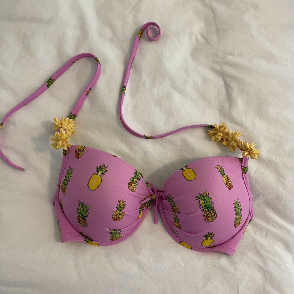 Victoria’s Secret Pink Pineapple Print Bikini Top